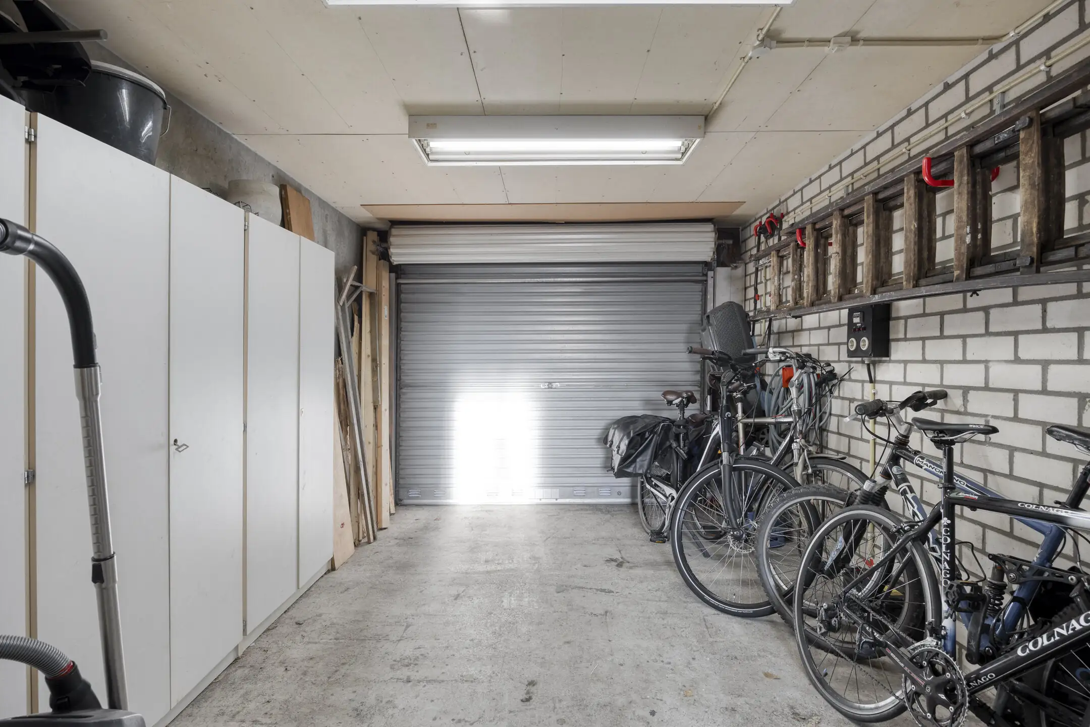 DeVlos355673KSNuenenNL-86